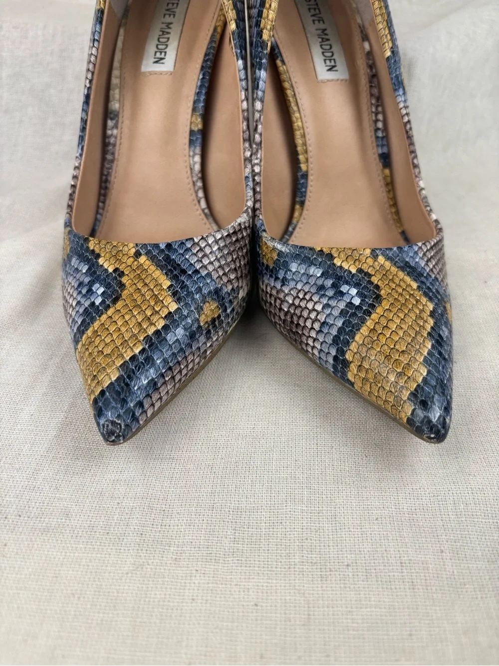 Steve Madden steve madden